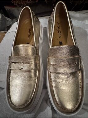 J/Slides Metallic Gold Slip-On Platform Loafers sz 8.5